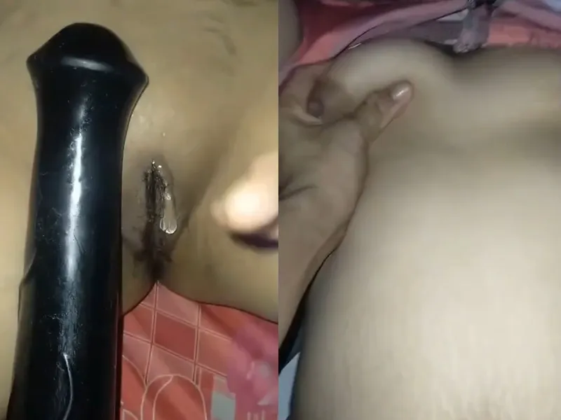 Cô bạn gái xinh tươi vú to bướm múp móc lồn bằng sextoy cực sướng